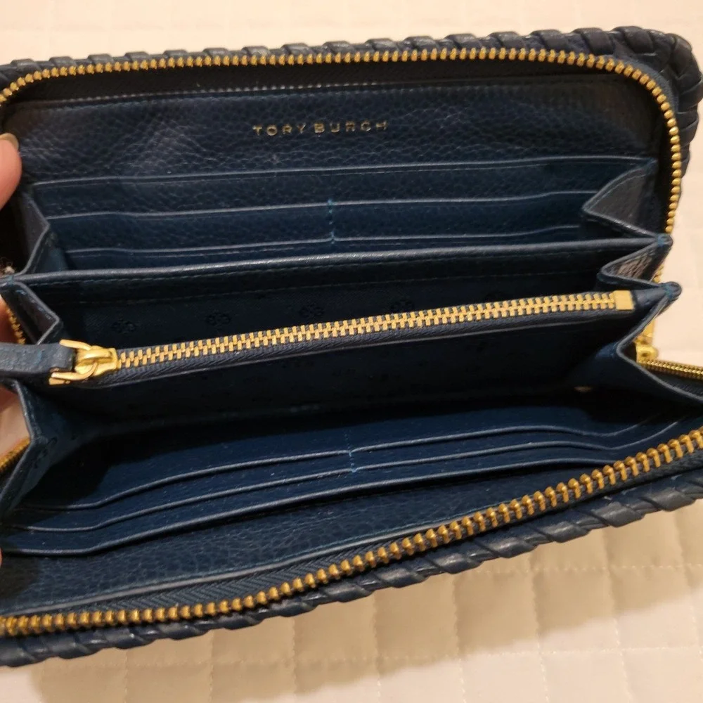 Tory Burch Marion Navy Blue Pebbled Leather Whipstitch Continental Wallet Bohem